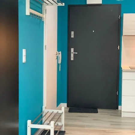 Me-you-rewal Apartament