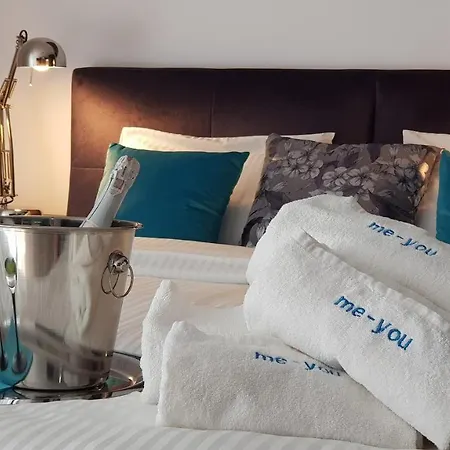 Apartament Me-you-rewal
